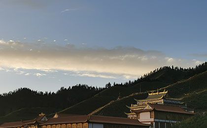 朵什寺农历十月法会通启